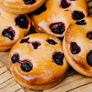 Raspberry Frangipan Tarts
